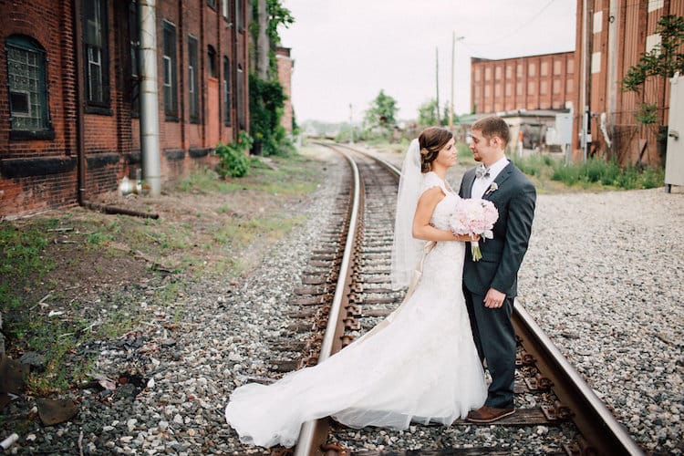 MA_Rustic Wedding_Tiffany Von5 (2)