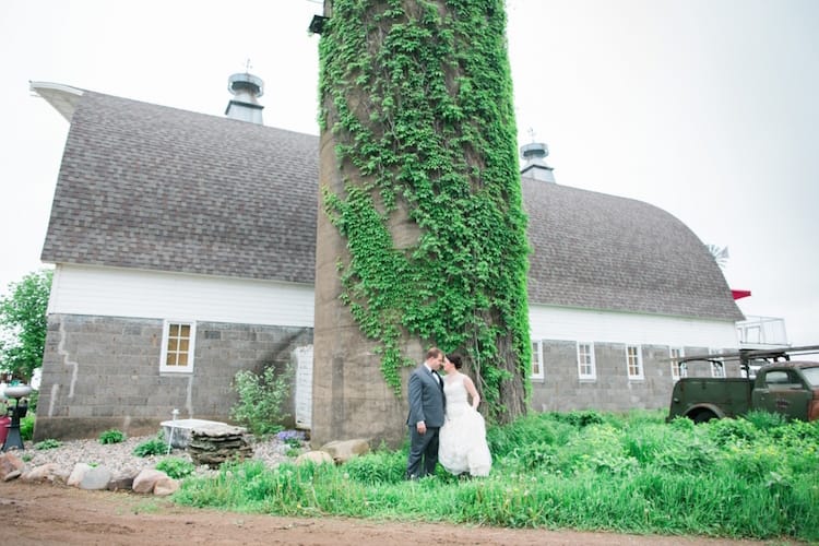 mn-barn-wedding-venue-deglman-farm