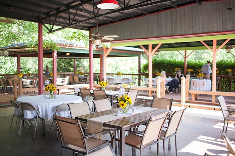 west-virgina-barn-wedding-venue_heston-farm