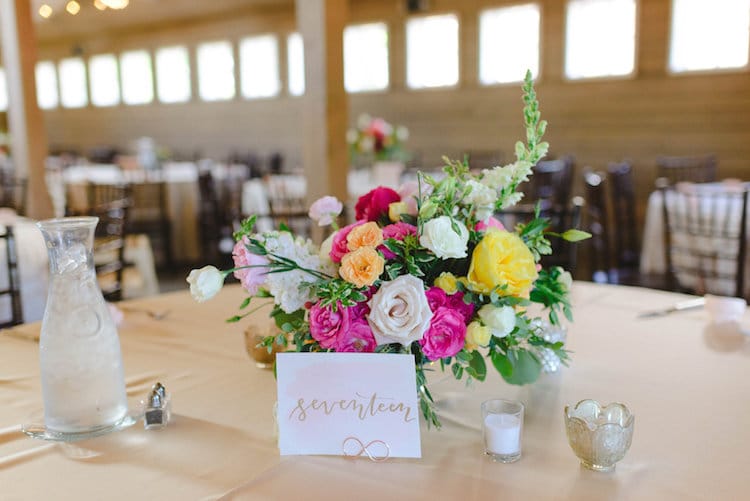 co-rustic-wedding-hannh-truly-5