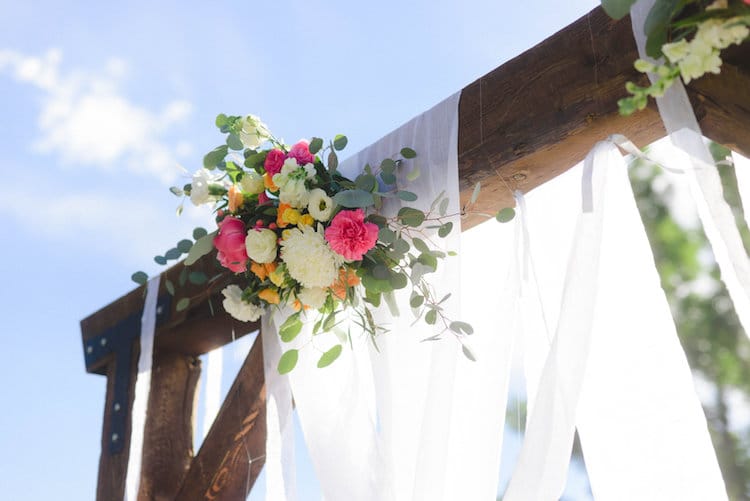 co-rustic-wedding-hannh-truly-7