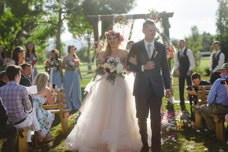 co-rustic-wedding-hannh-truly-9