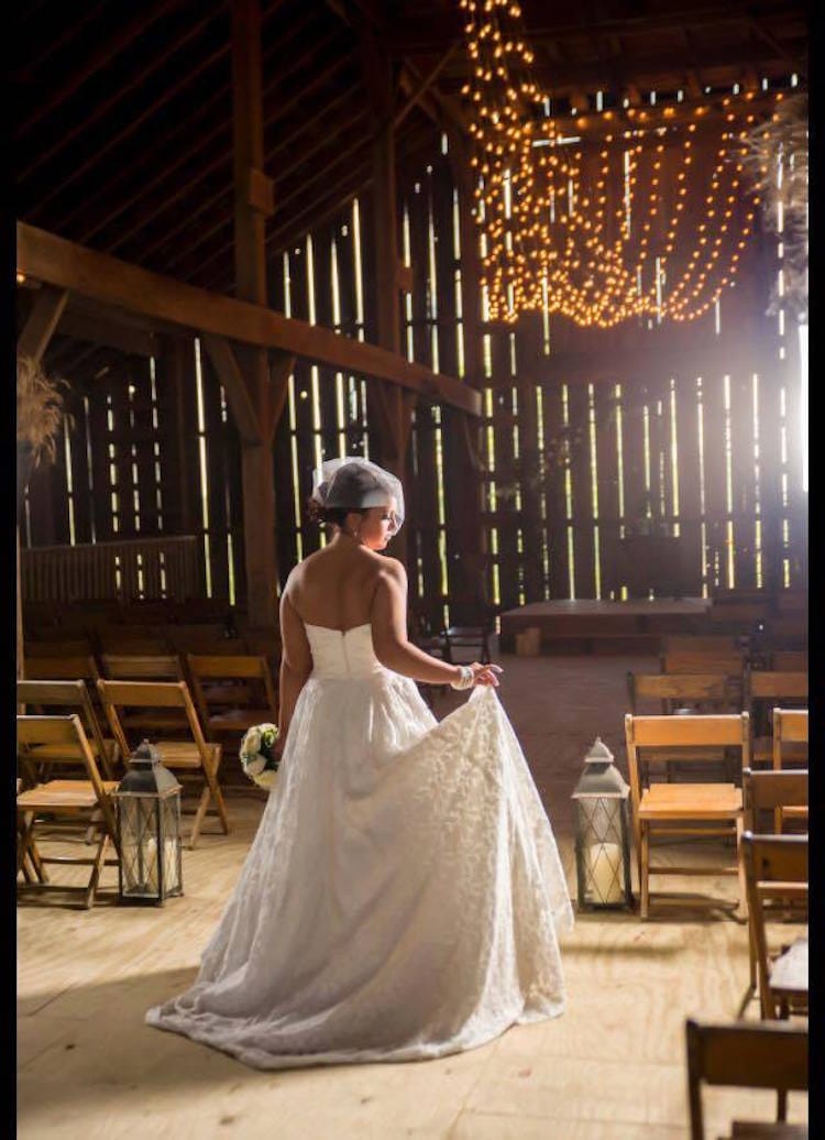 indiana_barn-wedding-venue_on-boundary