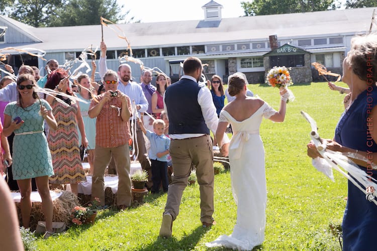rhode-island_barn-wedding-venue_stepping-stone-ranch