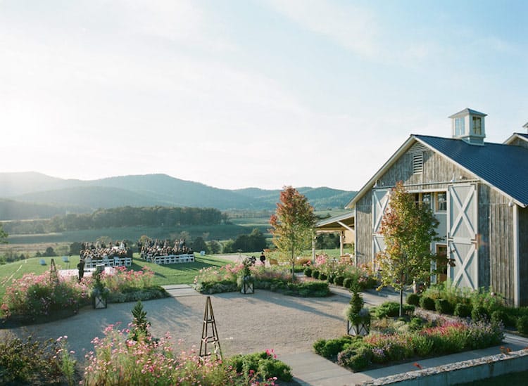virginia-barn-wedding-venue-pippin-farm-vineyard
