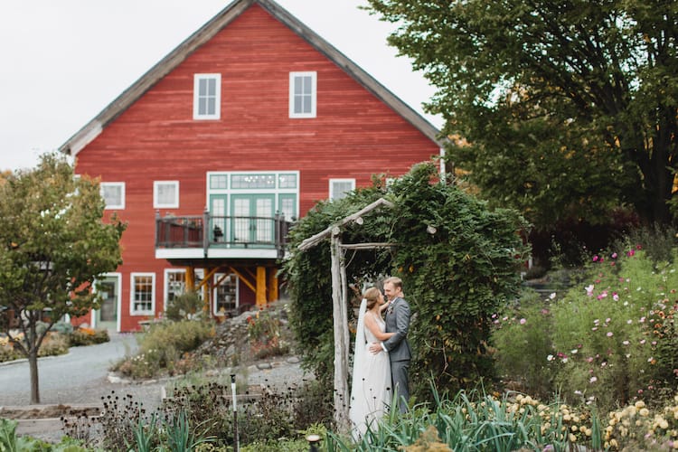 vermont-barn-wedding-venue-lang-farm