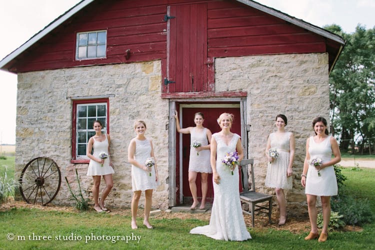 wisconsin-barn-wedding-venue-over-the-vines